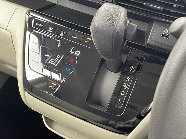 日産 ルークス X 栃木県 2023(令5)年 5.8万km スパークリングレッドM 9型純正ディスプレイオーディオ/　　Bluetooth/スマホ連携/AM/FM/アラウンドビューモニター/ビルトインETC/オートハイビーム/フロント&バックソナー/インテリジェント エマージェンシーブレーキ/踏み間違い衝突防止アシスト/車線逸脱防止支援システム/車線逸脱警報/標識認識機能/先行車発進お知らせ/純正ドライブレコーダー/片側パワースライドドア/ハンズフリードア/純正フロアマット/オートライト/LEDヘッドライト/プッシュスタート/スマートキー/スペア１本
