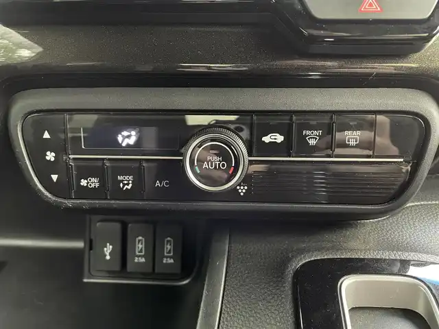 ホンダ Ｎ ＢＯＸ カスタム G L ターボ ホンダセンシング 栃木県 2018(平30)年 9.1万km クリスタルブラックパール (株)IDOMが運営する【じしゃロン宇都宮店】の自社ローン専用車両になります。こちらは現金またはオートローンご利用時の価格です。自社ローンご希望の方は別途その旨お申付け下さい/禁煙車/両側パワースライドドア/純正ＳＤナビ/Ｂｌｕｅｔｏｏｔｈ接続/バックカメラ/フルセグＴＶ/サンシェード/ＩＳＯＦＩＸ/カーテンエアバック/ＵＳＢ端子/スマートキー/プッシュスタート/ＥＴＣ