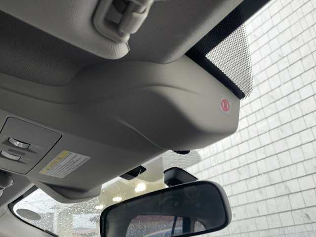 スバル レヴォーグ 1．6GT アイサイト 秋田県 2014(平26)年 3.3万km スティールブルーグレーM ・４WD/・純正ＳＤナビ/　Ｂｌｕｅｔｏｏｔｈ/　フルセグＴＶ/　ＣＤ/DVD再生機能有/・ステアリングリモコン/・バックカメラ/・ビルトインＥＴＣ/・パワーシート/・オートライト/・ＨＩＤライト/・パドルシフト/・ドアバイザー/・純正17インチアルミホイール/・アイサイト/　リクラッシュブレーキ/  レーダークルーズコントロール(全車速追従機能）/  車線逸脱警報/  衝突被害軽減システム