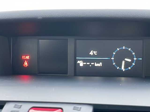 スバル レヴォーグ 1．6GT アイサイト 秋田県 2014(平26)年 3.3万km スティールブルーグレーM ・４WD/・純正ＳＤナビ/　Ｂｌｕｅｔｏｏｔｈ/　フルセグＴＶ/　ＣＤ/DVD再生機能有/・ステアリングリモコン/・バックカメラ/・ビルトインＥＴＣ/・パワーシート/・オートライト/・ＨＩＤライト/・パドルシフト/・ドアバイザー/・純正17インチアルミホイール/・アイサイト/　リクラッシュブレーキ/  レーダークルーズコントロール(全車速追従機能）/  車線逸脱警報/  衝突被害軽減システム