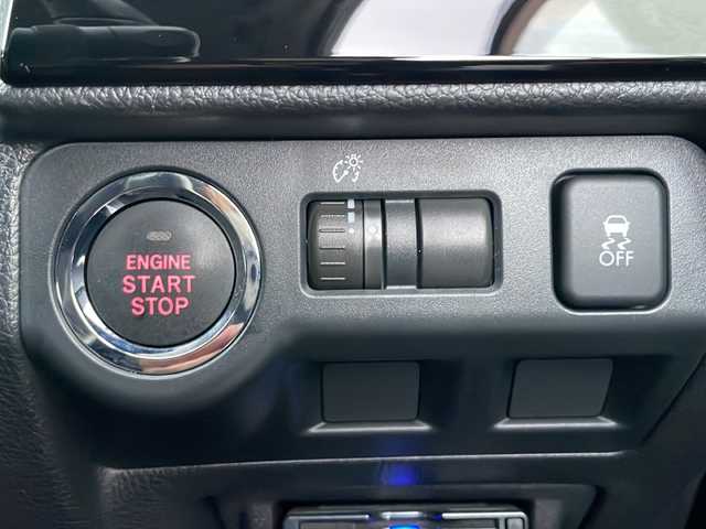 スバル レヴォーグ 1．6GT アイサイト 秋田県 2014(平26)年 3.3万km スティールブルーグレーM ・４WD/・純正ＳＤナビ/　Ｂｌｕｅｔｏｏｔｈ/　フルセグＴＶ/　ＣＤ/DVD再生機能有/・ステアリングリモコン/・バックカメラ/・ビルトインＥＴＣ/・パワーシート/・オートライト/・ＨＩＤライト/・パドルシフト/・ドアバイザー/・純正17インチアルミホイール/・アイサイト/　リクラッシュブレーキ/  レーダークルーズコントロール(全車速追従機能）/  車線逸脱警報/  衝突被害軽減システム