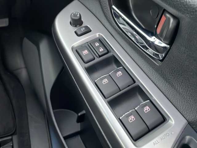 スバル レヴォーグ 1．6GT アイサイト 秋田県 2014(平26)年 3.3万km スティールブルーグレーM ・４WD/・純正ＳＤナビ/　Ｂｌｕｅｔｏｏｔｈ/　フルセグＴＶ/　ＣＤ/DVD再生機能有/・ステアリングリモコン/・バックカメラ/・ビルトインＥＴＣ/・パワーシート/・オートライト/・ＨＩＤライト/・パドルシフト/・ドアバイザー/・純正17インチアルミホイール/・アイサイト/　リクラッシュブレーキ/  レーダークルーズコントロール(全車速追従機能）/  車線逸脱警報/  衝突被害軽減システム