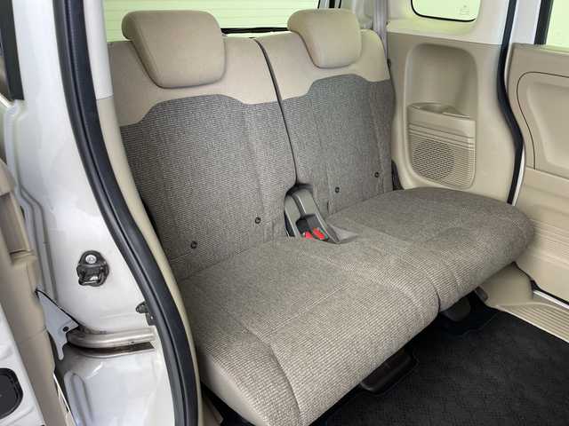 ホンダ Ｎ ＢＯＸ G 岐阜県 2018(平30)年 5.7万km プラチナホワイトパール 社外７型ＳＤナビ　/フルセグＴＶ/Ｂｌｕｅｔｏｏｔｈ/ＤＶＤ　/ハンズフリースライドドア　/サイドバイザー　/純正フロアマット　/横滑り防止装置　/ＨＩＤライト　/スマートキー　/プッシュスタート