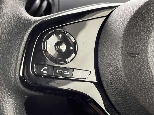 ホンダ Ｎ ＢＯＸ カスタム L 千葉県 2023(令5)年 2.8万km プラチナホワイトパール 衝突軽減ブレーキ/レーンキープアシスト/SDナビ/（フルセグ/Bluetooth/USB/FM/AM）/バックカメラ/ETC/ドライブレコーダー（前後）/アイドリングストップ/パワースライドドア/LEDヘッドライト/電動格納ミラー