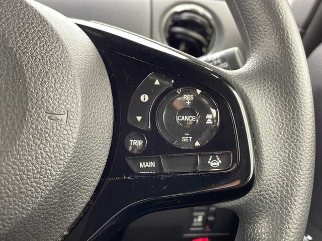 ホンダ Ｎ ＢＯＸ カスタム L 千葉県 2023(令5)年 2.8万km プラチナホワイトパール 衝突軽減ブレーキ/レーンキープアシスト/SDナビ/（フルセグ/Bluetooth/USB/FM/AM）/バックカメラ/ETC/ドライブレコーダー（前後）/アイドリングストップ/パワースライドドア/LEDヘッドライト/電動格納ミラー