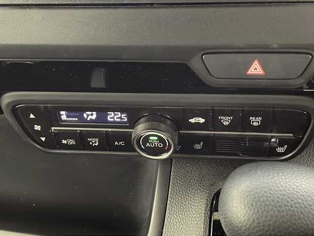 ホンダ Ｎ ＢＯＸ カスタム L 千葉県 2023(令5)年 2.8万km プラチナホワイトパール 衝突軽減ブレーキ/レーンキープアシスト/SDナビ/（フルセグ/Bluetooth/USB/FM/AM）/バックカメラ/ETC/ドライブレコーダー（前後）/アイドリングストップ/パワースライドドア/LEDヘッドライト/電動格納ミラー