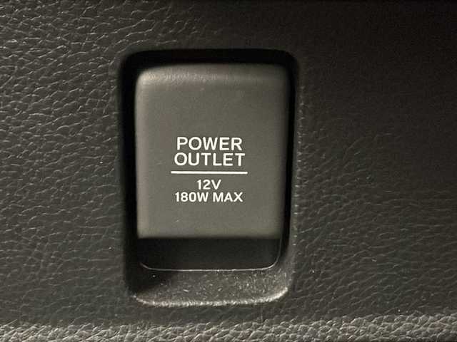 ホンダ Ｎ ＢＯＸ カスタム L 千葉県 2023(令5)年 2.8万km プラチナホワイトパール 衝突軽減ブレーキ/レーンキープアシスト/SDナビ/（フルセグ/Bluetooth/USB/FM/AM）/バックカメラ/ETC/ドライブレコーダー（前後）/アイドリングストップ/パワースライドドア/LEDヘッドライト/電動格納ミラー