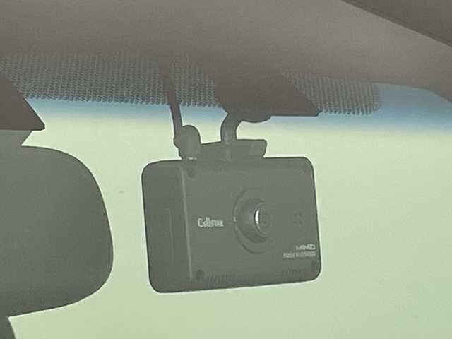 トヨタ ポルテ G 愛知県 2015(平27)年 3.7万km クリームベージュ 純正ナビ/片側パワースライド/シートヒーター/フルセグ/Bluetooth/バックカメラ/ドライブレコーダー/ETC/衝突軽減システム/ステアリングスイッチ/スマートキー/プッシュスタート