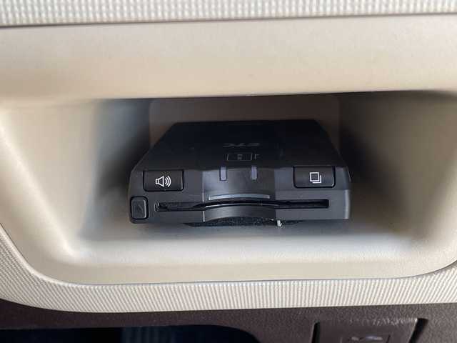 トヨタ ポルテ G 愛知県 2015(平27)年 3.7万km クリームベージュ 純正ナビ/片側パワースライド/シートヒーター/フルセグ/Bluetooth/バックカメラ/ドライブレコーダー/ETC/衝突軽減システム/ステアリングスイッチ/スマートキー/プッシュスタート