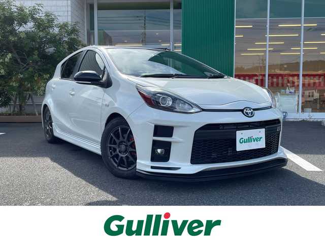 トヨタ アクア G GRスポーツ 岡山県 2019(令1)年 7万km パール 純正メモリナビ　NSZT-W68T/フルセグTV、CD、DVD、Bluetooth、AM、FM/バックカメラ/ETC/前後ドライブレコーダー/クルーズコントロール/TRDフロントスポイラー