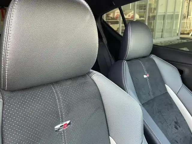 トヨタ アクア G GRスポーツ 岡山県 2019(令1)年 7万km パール 純正メモリナビ　NSZT-W68T/フルセグTV、CD、DVD、Bluetooth、AM、FM/バックカメラ/ETC/前後ドライブレコーダー/クルーズコントロール/TRDフロントスポイラー