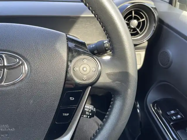 トヨタ アクア G GRスポーツ 岡山県 2019(令1)年 7万km パール 純正メモリナビ　NSZT-W68T/フルセグTV、CD、DVD、Bluetooth、AM、FM/バックカメラ/ETC/前後ドライブレコーダー/クルーズコントロール/TRDフロントスポイラー