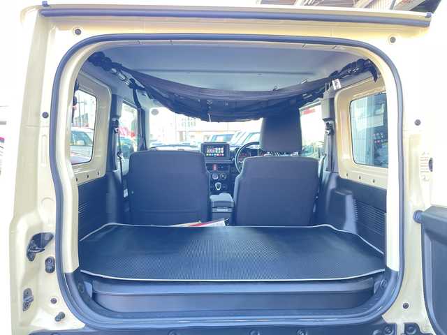 スズキ ジムニー シエラ JL 神奈川県 2022(令4)年 0.3万km シフォンアイボリーM ワンオーナー/プッシュスタート/社外SDナビ/Bluetooth接続/ビルトインETC/シートヒーター/デジタルインナーミラー型ドライブレコーダー/ダウンヒルアシスト/オートライト/電動格納ミラー/LEDライト、フォグライト