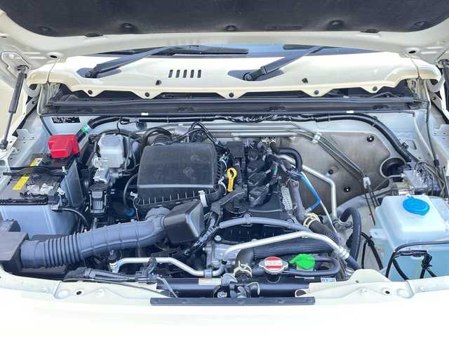 スズキ ジムニー シエラ JL 神奈川県 2022(令4)年 0.3万km シフォンアイボリーM ワンオーナー/プッシュスタート/社外SDナビ/Bluetooth接続/ビルトインETC/シートヒーター/デジタルインナーミラー型ドライブレコーダー/ダウンヒルアシスト/オートライト/電動格納ミラー/LEDライト、フォグライト