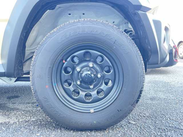 スズキ ジムニー シエラ JL 神奈川県 2022(令4)年 0.3万km シフォンアイボリーM ワンオーナー/プッシュスタート/社外SDナビ/Bluetooth接続/ビルトインETC/シートヒーター/デジタルインナーミラー型ドライブレコーダー/ダウンヒルアシスト/オートライト/電動格納ミラー/LEDライト、フォグライト