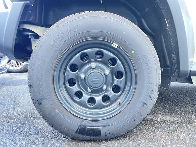 スズキ ジムニー シエラ JL 神奈川県 2022(令4)年 0.3万km シフォンアイボリーM ワンオーナー/プッシュスタート/社外SDナビ/Bluetooth接続/ビルトインETC/シートヒーター/デジタルインナーミラー型ドライブレコーダー/ダウンヒルアシスト/オートライト/電動格納ミラー/LEDライト、フォグライト