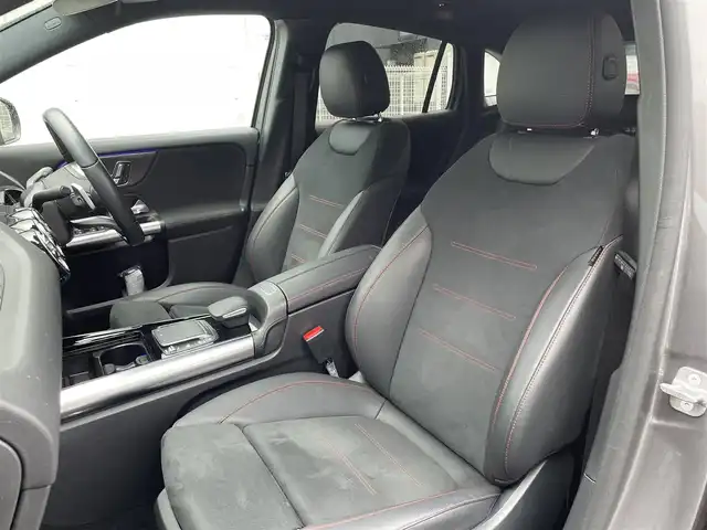 メルセデス・ベンツ Ｍ・ベンツ ＧＬＡ２００ｄ 4マチック 福岡県 2023(令5)年 0.8万km マウンテングレー ワンオーナー/純正ナビ/Bluetooth対応/FM/AM/レーダークルーズコントロール/パドルシフト/360度カメラ/バックカメラ/ブラインドスポットモニター/パワーバックドア/前席パワーシート（メモリ付き）/前席シートヒーター/ETC/ハーフレザー/純正フロアマット/純正アルミホイール/プッシュスタート/アイドリングストップ/保証書/取扱説明書/スペアキー/スマートキー