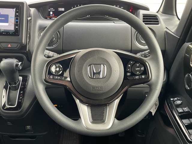 ホンダ Ｎ ＢＯＸ 秋田県 2020(令2)年 2.6万km プレミアムグラマラスブロンズP ・純正ナビ/・フルセグTV/・Bluetooth/・バックカメラ/・追従式クルーズコントロール/・前後コーナーセンサー/・ホンダセンシング/・レーンキープアシスト/・片側パワースライドドア/・シートヒーター/・ETC/・純正フロアマット/・ドラレコ/・スペアキー/・エンジンスターター