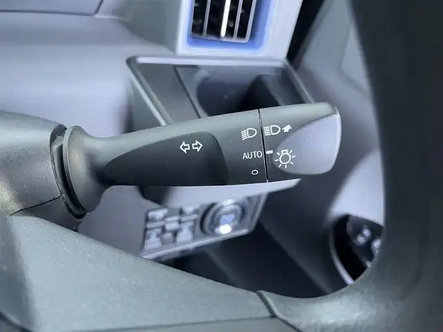 ダイハツ タント カスタム X 高知県 2020(令2)年 1.9万km ブラックマイカメタリック 純正ＳＤナビ　/フルセグＴＶ//Ｂｌｕｅｔｏｏｔｈ接続/iPod/バックカメラ　/半革シート　/純正HIDヘッドライト　/衝突被害軽減ブレーキ　/アイドリングストップ/レーンキープアシスト　/両側パワースライドドア　/コーナーセンサー　/純正１４インチアルミ/スマートキー