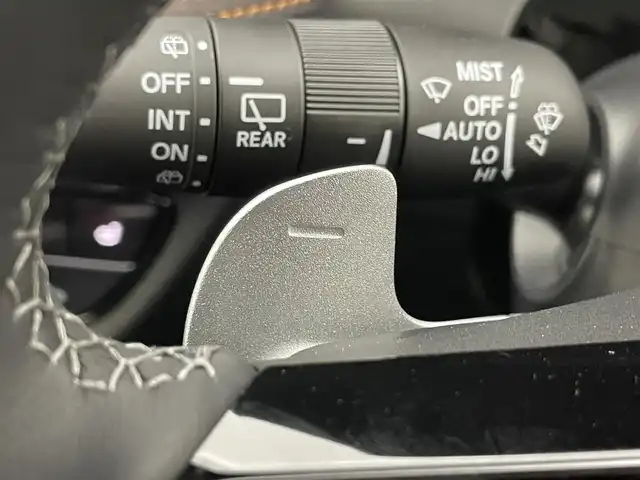 ホンダ ＺＲ－Ｖ ハイブリッド e:HEV Z 埼玉県 2024(令6)年 0.2万km プレミアムクリスタルブルークリスタル 純正9型ナビ　全周囲カメラ　ＢＯＳＥサウンド　ワイヤレス充電　電動リアゲート　ＢＳＭ　アダプティブクルーズコントロール　パドルシフト　ハンドルヒーター　パワーシート　レザーシート