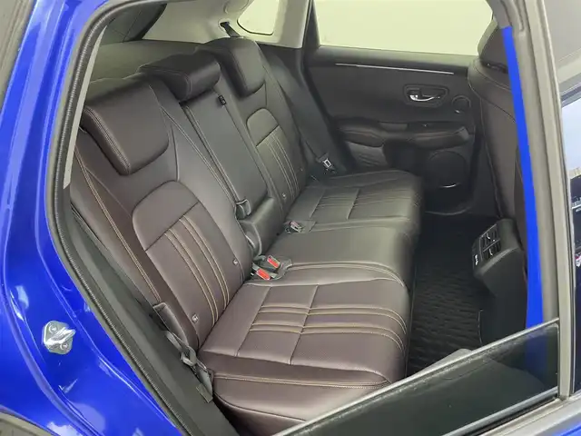 ホンダ ＺＲ－Ｖ ハイブリッド e:HEV Z 埼玉県 2024(令6)年 0.2万km プレミアムクリスタルブルークリスタル 純正9型ナビ　全周囲カメラ　ＢＯＳＥサウンド　ワイヤレス充電　電動リアゲート　ＢＳＭ　アダプティブクルーズコントロール　パドルシフト　ハンドルヒーター　パワーシート　レザーシート