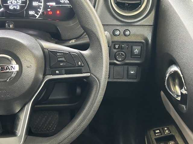 日産 ノート e－パワー X Vセレクション 茨城県 2020(令2)年 4.9万km 黒 純正SDナビ/Bluetooth/フルセグテレビ/バックカメラ/全方位カメラ/アイドリングストップ/横滑り防止装置/衝突被害軽減システム/前後コーナーセンサー/レーンキープアシスト/クルーズコントロール/USB入力端子/オートライト/オートマチックハイビーム/スマートキー