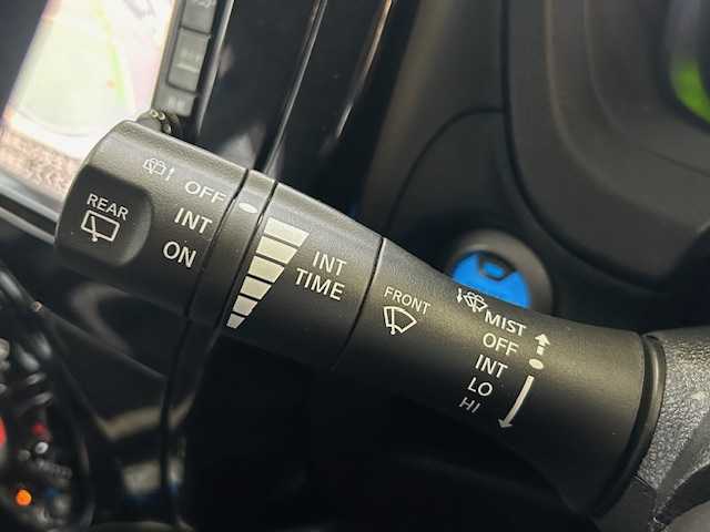 日産 ノート e－パワー X Vセレクション 茨城県 2020(令2)年 4.9万km 黒 純正SDナビ/Bluetooth/フルセグテレビ/バックカメラ/全方位カメラ/アイドリングストップ/横滑り防止装置/衝突被害軽減システム/前後コーナーセンサー/レーンキープアシスト/クルーズコントロール/USB入力端子/オートライト/オートマチックハイビーム/スマートキー