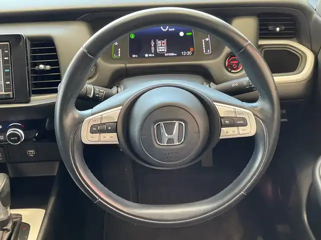 ホンダ フィット e:HEVホーム 埼玉県 2020(令2)年 4.1万km クリスタルブラックパール ホンダセンシング /純正メモリナビ/　　CD/DVD/BT/フルセグ/バックカメラ /レーダークルーズコントロール /LEDオートライト /ハーフレザーシート