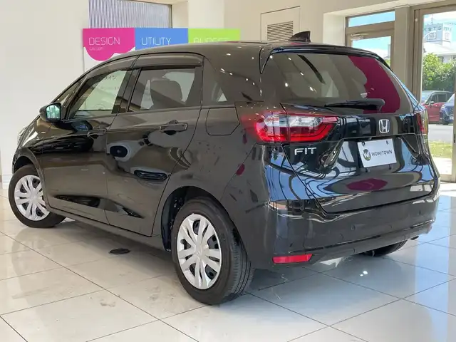ホンダ フィット e:HEVホーム 埼玉県 2020(令2)年 4.1万km クリスタルブラックパール ホンダセンシング /純正メモリナビ/　　CD/DVD/BT/フルセグ/バックカメラ /レーダークルーズコントロール /LEDオートライト /ハーフレザーシート