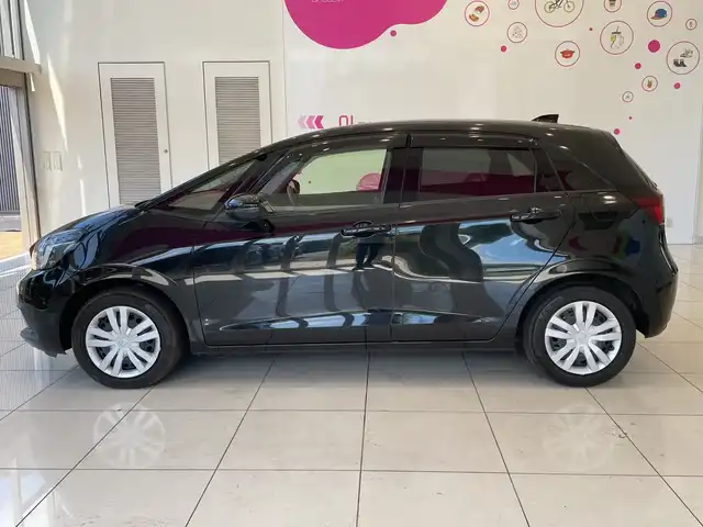 ホンダ フィット e:HEVホーム 埼玉県 2020(令2)年 4.1万km クリスタルブラックパール ホンダセンシング /純正メモリナビ/　　CD/DVD/BT/フルセグ/バックカメラ /レーダークルーズコントロール /LEDオートライト /ハーフレザーシート