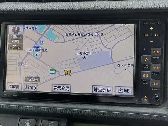 トヨタ アクア S 東京都 2012(平24)年 8.6万km シルバーM 純正ナビ/ワンセグ/バックカメラ/ETC/スマートキー/オートライト