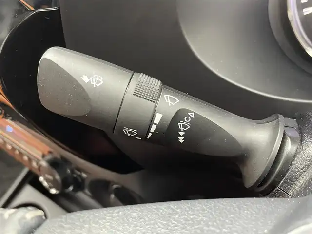 トヨタ ハイラックス Z 茨城県 2021(令3)年 1.1万km オキサイドブロンズM 社外10型フローティングナビ/バックカメラ/フルセグ/ベッドライナー/トノカバー/衝突被害軽減ブレーキ/車線逸脱抑制装置/レーダークルーズコントロール/クリアランスソナー/ETC/社外デジタルインナーミラードラレコ付/社外シートカバー/純正17インチAW/LEDヘッドライト/スマートキー