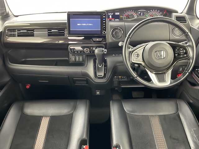 ホンダ Ｎ ＢＯＸ カスタム G EX ターボ ホンダセンシング 道央・札幌 2018(平30)年 4.7万km プレミアムホワイトパールⅡ ・ワンオーナー/・純正ナビ&CD&DVD&BT&USB/・両側パワースライドドア/・バックカメラ/・Honda SENSING/・衝突軽減ブレーキ/・誤発進抑制機能/・後方誤発進抑制機能/・歩行者事故低減ステアリング/・路外逸脱抑制機能/・アダプティブクルーズコントロール/・車線維持支援システム/・先行車発進お知らせ機能/・標識認識機能/・コーナーセンサー/・アイドリングストップ/・前席シートヒーター/・ハーフレザーシート/・純正ドライブレコーダー/・ビルトインETC/・パドルシフト/・ステアリングスイッチ/・電動格納ミラー/・純正フロアマット/・LEDヘッドライト/・オートライト/・オートマチックハイビーム/・スマートキー