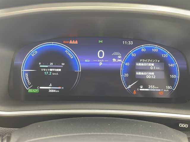 トヨタ カローラ クロス ハイブリッド Z 沖縄県 2024(令6)年 0.4万km セメントグレーメタリック 県外仕入れ車両/純正ナビ　/ディスプレイオーディオ　/フルセグ　/Ｂｌｕｅｔｏｏｔｈ　/パノラミックビューモニター　/ＥＴＣ２．０　/ハーフレザー　/シートヒーター　/置くだけ充電　/パワーシート　/横滑り防止装置　/レーンキープアシスト/クルーズコントロール