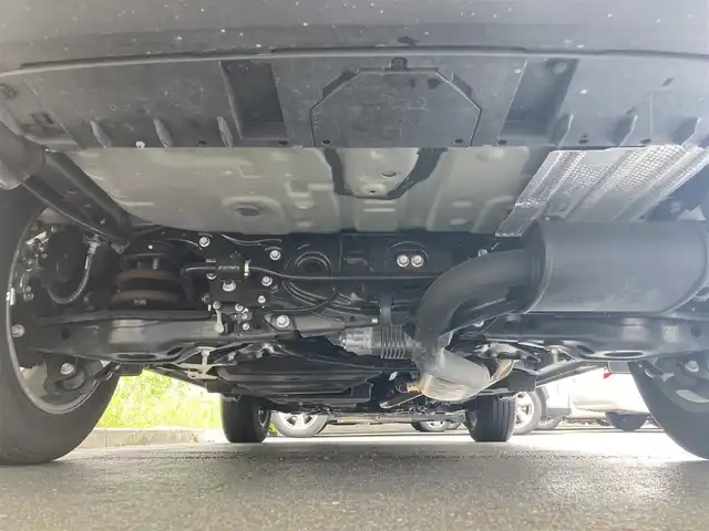 レクサス ＮＸ 300h バージョンL 静岡県 2017(平29)年 3.7万km ソニックチタニウム Toyota Safety Sense/純正10インチナビ/　AM FM CD DVD Bluetooth USB AUX/フルセグTV/ビルトインETC2.0/アラウンドビューモニター/前方ドライブレコーダー/LEDオートヘッドライト/レーダークルーズコントロール/パワーシート(全席)/シートヒーター＆シートベンチレーション/パワーバックドア/オートブレーキホールド/スマートキー2本＆カードキー1枚/純正19インチアルミホイール/ステアリングヒーター/ヘッドアップディスプレイ/パドルシフト/ワンオーナー/シングルムーンルーフ/ブラウン＆ブラックレザーシート
