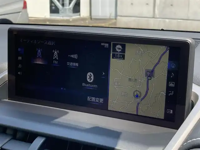 レクサス ＮＸ 300h バージョンL 静岡県 2017(平29)年 3.7万km ソニックチタニウム Toyota Safety Sense/純正10インチナビ/　AM FM CD DVD Bluetooth USB AUX/フルセグTV/ビルトインETC2.0/アラウンドビューモニター/前方ドライブレコーダー/LEDオートヘッドライト/レーダークルーズコントロール/パワーシート(全席)/シートヒーター＆シートベンチレーション/パワーバックドア/オートブレーキホールド/スマートキー2本＆カードキー1枚/純正19インチアルミホイール/ステアリングヒーター/ヘッドアップディスプレイ/パドルシフト/ワンオーナー/シングルムーンルーフ/ブラウン＆ブラックレザーシート