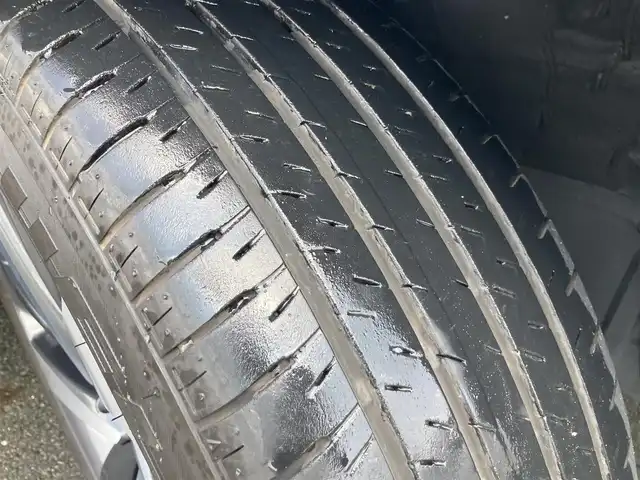 レクサス ＮＸ 300h バージョンL 静岡県 2017(平29)年 3.7万km ソニックチタニウム Toyota Safety Sense/純正10インチナビ/　AM FM CD DVD Bluetooth USB AUX/フルセグTV/ビルトインETC2.0/アラウンドビューモニター/前方ドライブレコーダー/LEDオートヘッドライト/レーダークルーズコントロール/パワーシート(全席)/シートヒーター＆シートベンチレーション/パワーバックドア/オートブレーキホールド/スマートキー2本＆カードキー1枚/純正19インチアルミホイール/ステアリングヒーター/ヘッドアップディスプレイ/パドルシフト/ワンオーナー/シングルムーンルーフ/ブラウン＆ブラックレザーシート