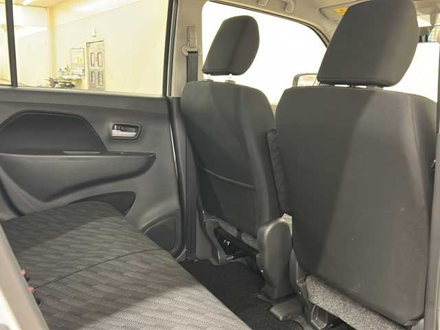 スズキ ワゴンＲ FX－LTD 道央・札幌 2016(平28)年 2.6万km クリスタルホワイトP /4WD//社外オーディオ（KENWOOD）//アイドリングストップ//ステアリングスイッチ//スマートキー//スペアキー１本//エンジンプッシュスタート//オートエアコン//社外AW付スタッドレスタイヤ積み込み