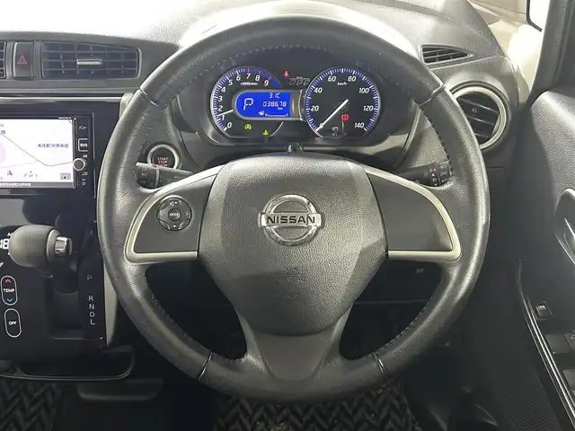 日産 デイズ ハイウェイスターX 佐賀県 2017(平29)年 3.9万km モカブラウンP 純正ナビ/CD/DVD/SD/フルセグTV/Bluetooth/USB/iPod/全方位カメラ/バックカメラ/ETC/禁煙車/純正ドアバイザー/オートライト/LEDヘッドライト/横滑り防止装置/盗難防止装置/プッシュスタート/スペアキー/アイドリングストップ/純正１４インチアルミホイール/フロアマット