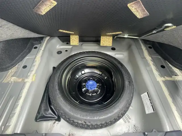 トヨタ ベルタ X Lパッケージ 神奈川県 2009(平21)年 3.3万km シルバーマイカM 純正オーディオ/ＡＣＣ/ＩＳＯＦＩＸ/スペアタイヤ/リモコンキー/ウィンカー付き電動格納ミラー/保証書/リモコンキー/板キー（スペアキー）