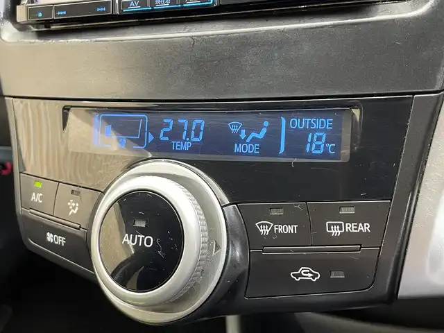 トヨタ プリウス α S Lセレクション 岩手県 2013(平25)年 14.5万km ブラック KENWOODナビ/カロッツェリアスピーカー/横滑り防止装置/オートライト/パワーステアリング/EVモード切り替え/ステアリングスイッチ/オートエアコン/ETC/パワーウィンドウ/ドアバイザー/純正フロアマット/社外１６インチアルミホイール/アイドリングストップ/盗難防止装置/純正ヘッドライト