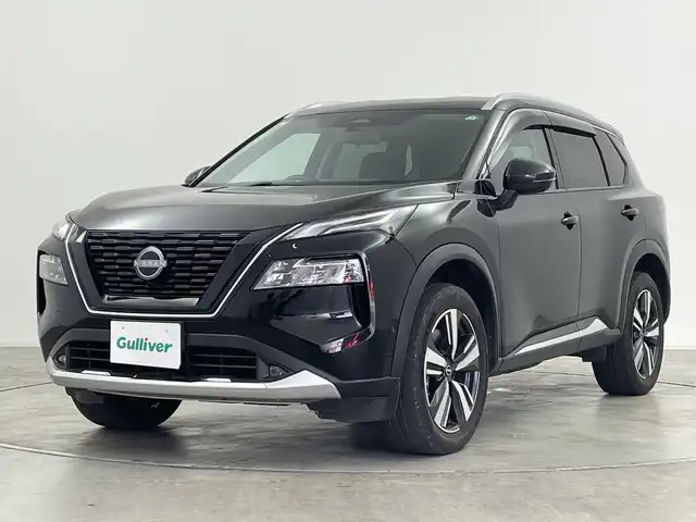日産 エクストレイル G e－4ORCE 群馬県 2023(令5)年 1.7万km ダイヤモンドブラック 純正12.3型ナビ　全方位カメラ　衝突被害軽減ブレーキ　アダプティブクルーズコントロール　デジタルインナーミラー　ビルトインETC 電動リアゲート　パワーシート　ステアリングヒーター　禁煙車