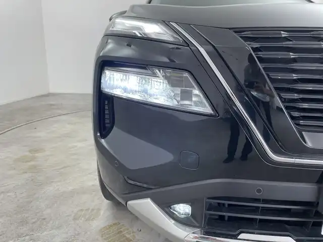 日産 エクストレイル G e－4ORCE 群馬県 2023(令5)年 1.7万km ダイヤモンドブラック 純正12.3型ナビ　全方位カメラ　衝突被害軽減ブレーキ　アダプティブクルーズコントロール　デジタルインナーミラー　ビルトインETC 電動リアゲート　パワーシート　ステアリングヒーター　禁煙車