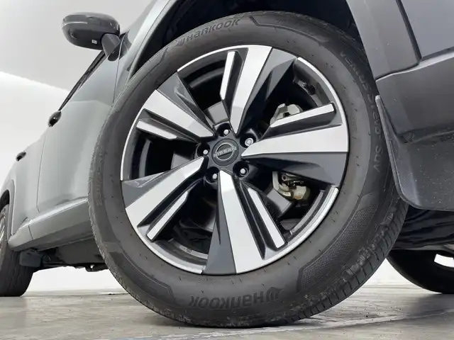 日産 エクストレイル G e－4ORCE 群馬県 2023(令5)年 1.7万km ダイヤモンドブラック 純正12.3型ナビ　全方位カメラ　衝突被害軽減ブレーキ　アダプティブクルーズコントロール　デジタルインナーミラー　ビルトインETC 電動リアゲート　パワーシート　ステアリングヒーター　禁煙車