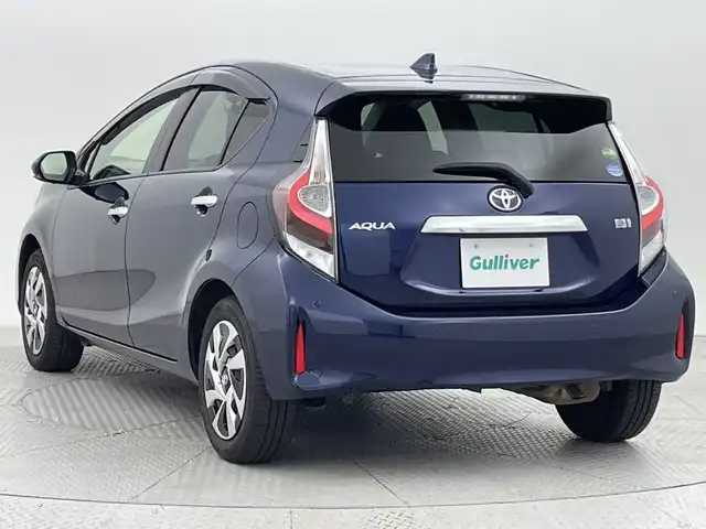 トヨタ アクア S スタイルブラック 新潟県 2021(令3)年 5.7万km ダークブルーマイカ トヨタセーフティセンス/純正SDナビ/　CD/Bluetooth/ワンセグ/パノラミックビューモニター/LEDオートライト/オートハイビーム/ステアリングリモコン/レーンディパーチャーアラート/パーキングサポートブレーキ/ドラレコ/ウィンカーミラー/電格ミラー/スマートキー/ビルトインETC