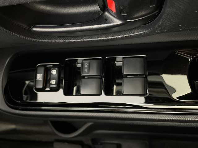 トヨタ アクア S スタイルブラック 新潟県 2021(令3)年 5.7万km ダークブルーマイカ トヨタセーフティセンス/純正SDナビ/　CD/Bluetooth/ワンセグ/パノラミックビューモニター/LEDオートライト/オートハイビーム/ステアリングリモコン/レーンディパーチャーアラート/パーキングサポートブレーキ/ドラレコ/ウィンカーミラー/電格ミラー/スマートキー/ビルトインETC