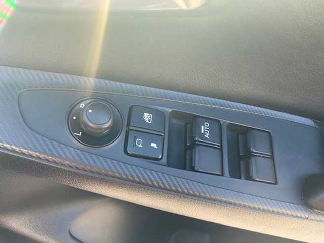 マツダ デミオ XD ブラックレザーリミテッド 兵庫県 2016(平28)年 3.5万km ソウルレッドプレミアムメタリック 純正ナビ/・TV（フルセグTV)/・DVD/CD/AUX/アイドリングストップ/オートくるーす/横滑り防止/衝突軽減ブレーキ/レーンアシスト/クリアナンスソナー/バドルシフト/シートヒーター/ハーフレザーシート/バックモニター/ETC