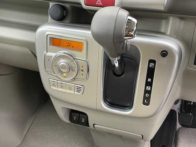 スズキ エブリィ ワゴン PZターボ スペシャル ハイルーフ 愛知県 2025(令7)年 0.1千km パールホワイト 衝突軽減ブレーキ　/ハイルーフ　/ディスプレイオーディオ　/バックカメラ　/両側電動スライドドア　/ＬＥＤヘッドライト/オートライト/運転席シートヒーター　/オートステップ　/リアソナー /プッシュスタート　/スマートキー