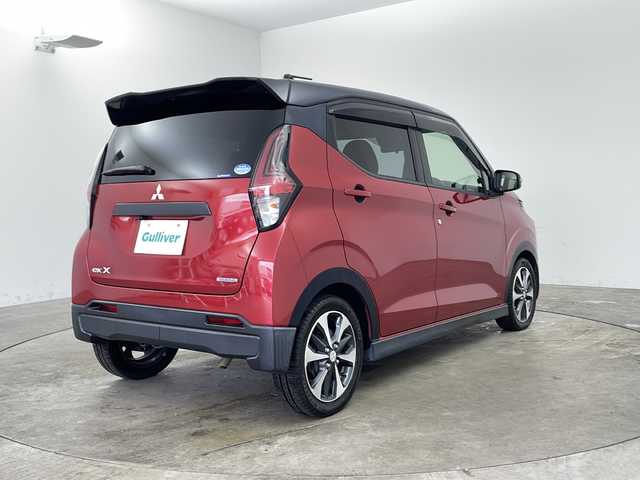 三菱 ｅＫクロス T 兵庫県 2019(令1)年 4.3万km アメジストブラック/レッドM ・社外ディスプレイオーディオ（Alexa・BT・スマートフォン連携）/・バックカメラ/・マイパイロット/・先進快適パッケージ/・Eアシスト/・衝突軽減ブレーキ/・車線逸脱警報/・車線逸脱防止支援/・クリアランスソナー/・LEDオートライト/・フォグランプ/・オートハイビーム/・シートヒーター/・オートホールド/・電動パーキングブレーキ/・ステアリングリモコン/・ドアバイザー/・アイドリングストップ/・ETC/・バニティミラー/・プッシュスタート/・スマートキー/・純正15インチアルミホイール/・フロアマット/・W＋サイドエアバック/・カーテンエアバック/・BLITZ製スロットルコントローラ（Power Thro）/・MITSUBA製ホーン（ALPHAII）/・社外サブウーハー