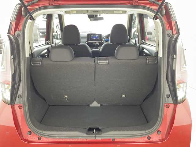 三菱 ｅＫクロス T 兵庫県 2019(令1)年 4.3万km アメジストブラック/レッドM ・社外ディスプレイオーディオ（Alexa・BT・スマートフォン連携）/・バックカメラ/・マイパイロット/・先進快適パッケージ/・Eアシスト/・衝突軽減ブレーキ/・車線逸脱警報/・車線逸脱防止支援/・クリアランスソナー/・LEDオートライト/・フォグランプ/・オートハイビーム/・シートヒーター/・オートホールド/・電動パーキングブレーキ/・ステアリングリモコン/・ドアバイザー/・アイドリングストップ/・ETC/・バニティミラー/・プッシュスタート/・スマートキー/・純正15インチアルミホイール/・フロアマット/・W＋サイドエアバック/・カーテンエアバック/・BLITZ製スロットルコントローラ（Power Thro）/・MITSUBA製ホーン（ALPHAII）/・社外サブウーハー